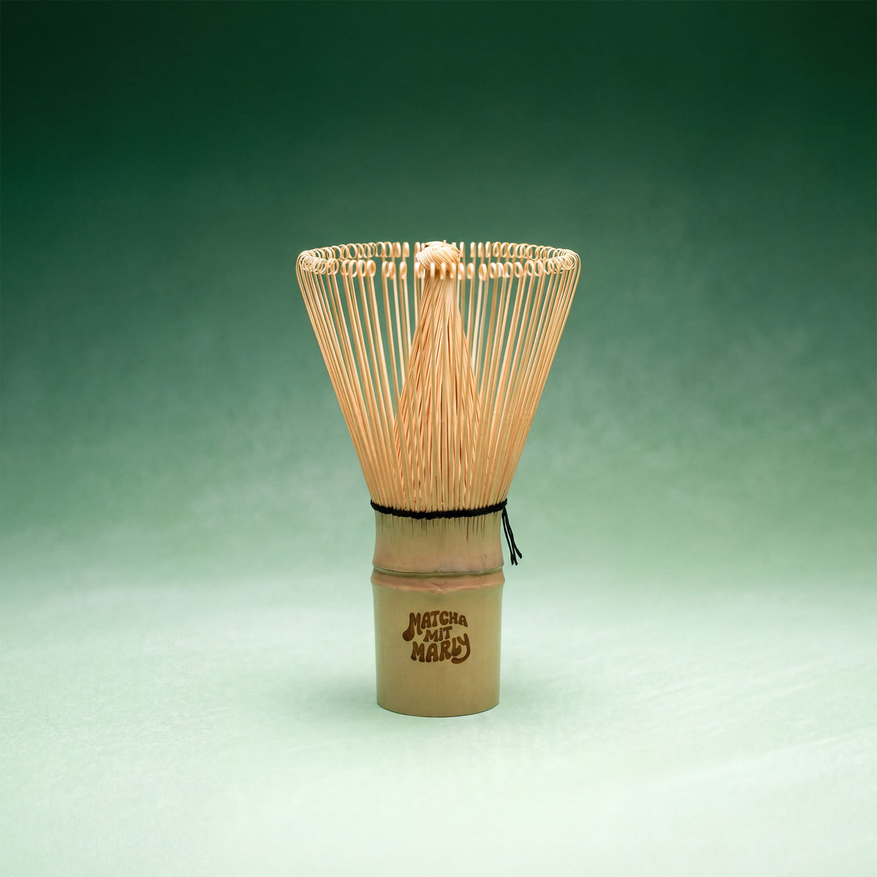 Matcha mit Marly Bambusbesen